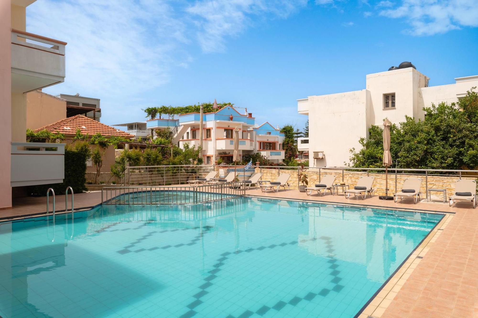 Thelesi Apartments Stalós Esterno foto