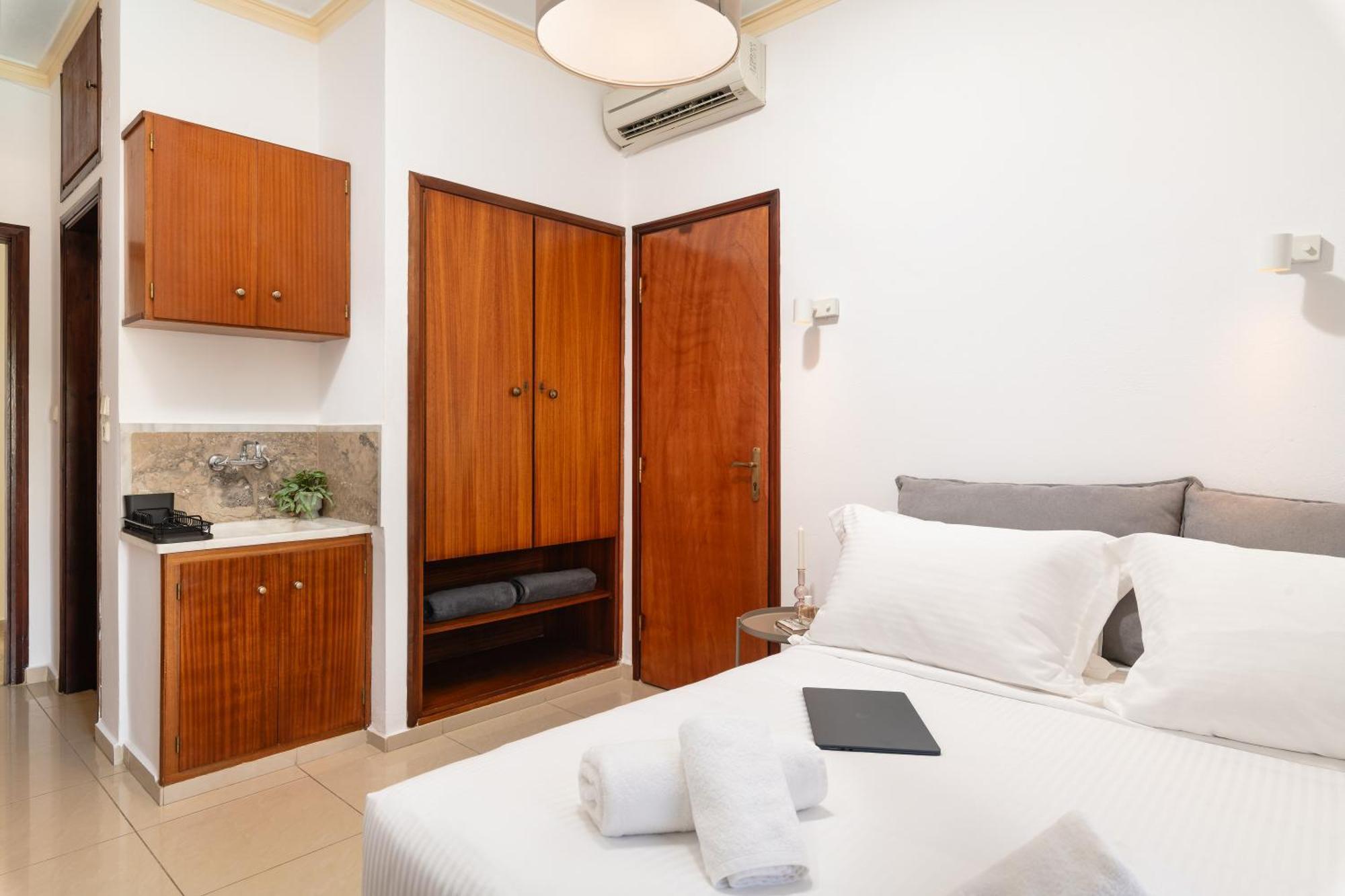 Thelesi Apartments Stalós Esterno foto
